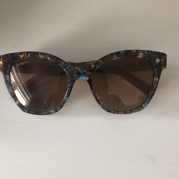 Salvatore Ferragamo Sunglasses main image 4